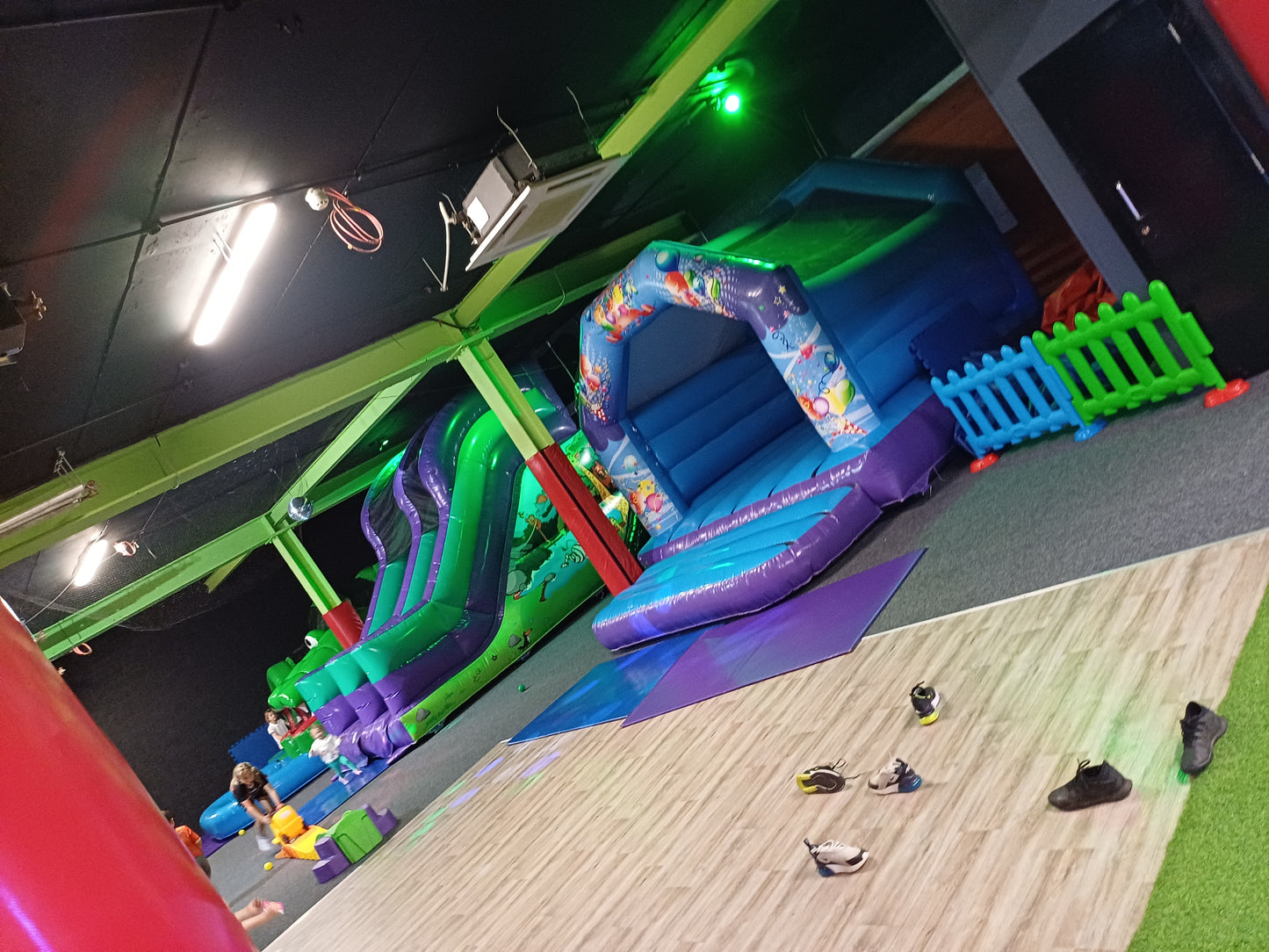 Back Castle Room & Disco Party